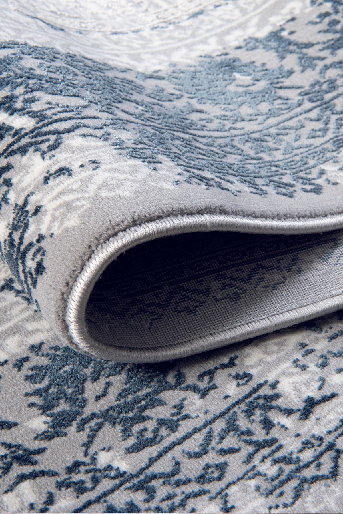 Laviense Vienna klasik desenli halı