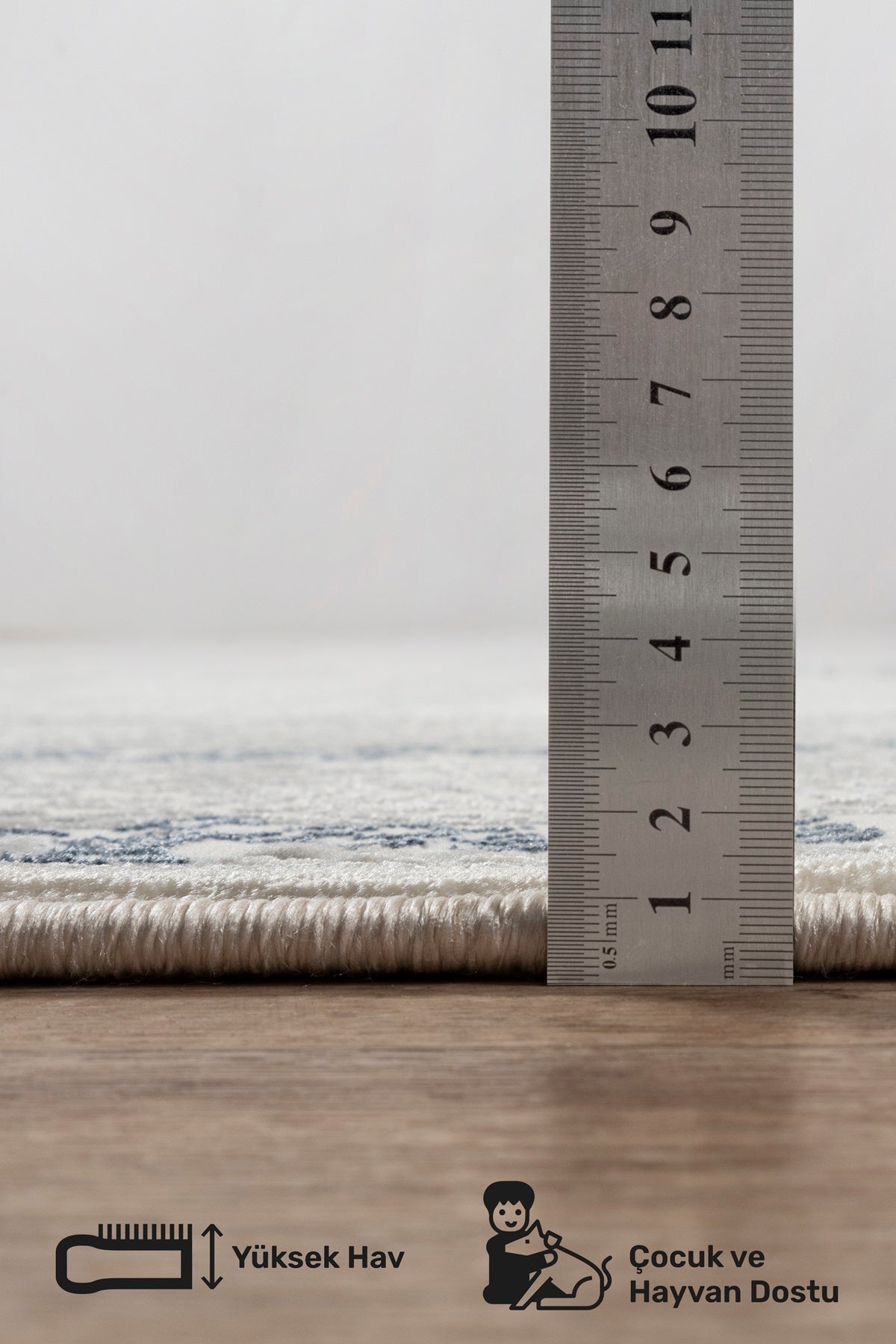 Laviense Vienna klasik desenli salon halısı