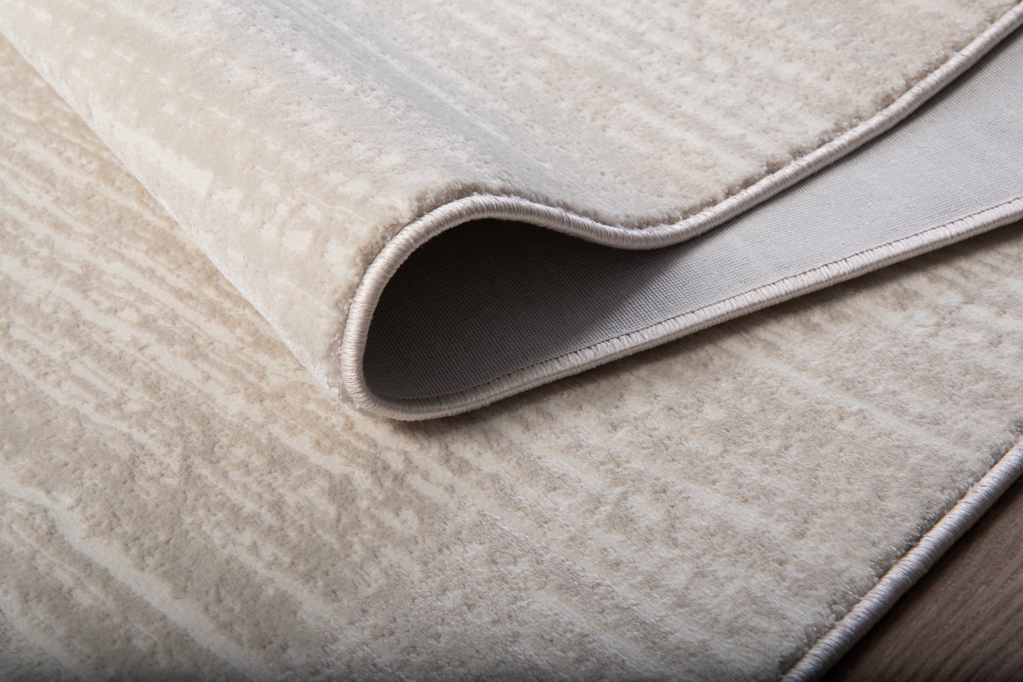 Laviense Vienna modern desenli halı